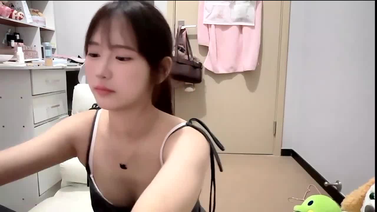 Ann-cookie - Stripchat webcam show • Friday, September 5, 2025 #Teen18+ #DirtyTalk #Medium